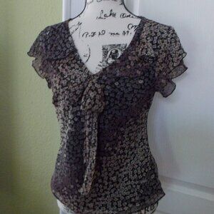 💕 3/$25 💕 Allison Taylor Lined Ruffled V Neck Top S